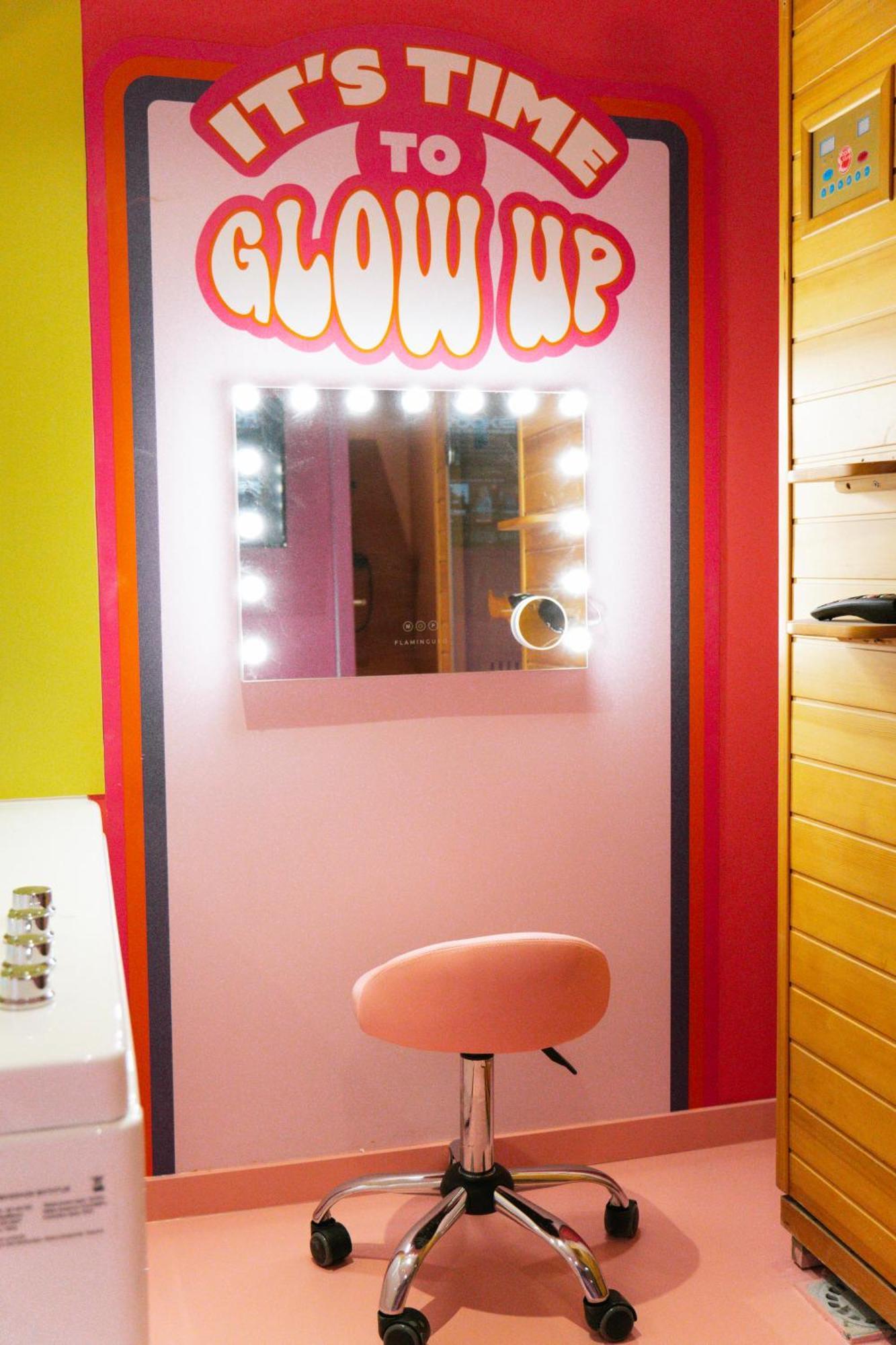 Capsule Girl Power Spa - Balneo - Sauna - Karaoke - Billard - 2 Chambres Charleroi Luaran gambar