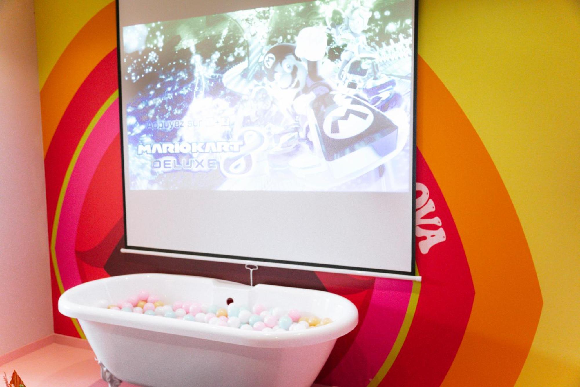 Capsule Girl Power Spa - Balneo - Sauna - Karaoke - Billard - 2 Chambres Charleroi Luaran gambar